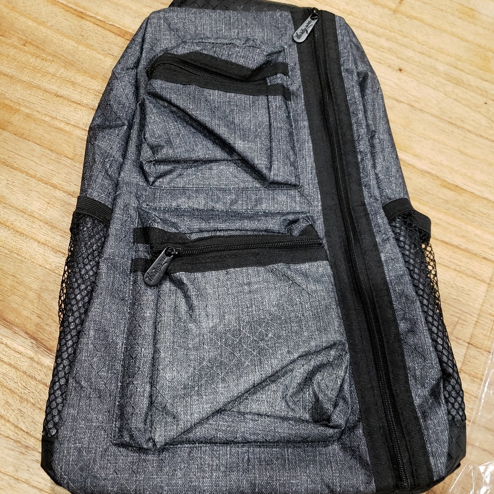 Thirty-One slingback backpack NEW